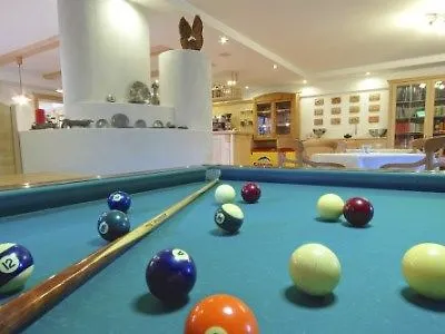 Wellness E Stella Delle Alpi Отель Ронцоне